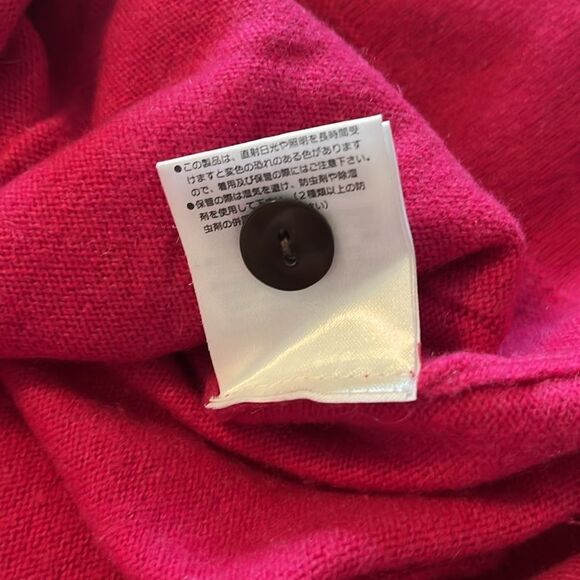 Takashimaya Japan 100% Cashmere Cardigan Sweater Pockets Size Medium Hot Pink - Picture 15 of 16